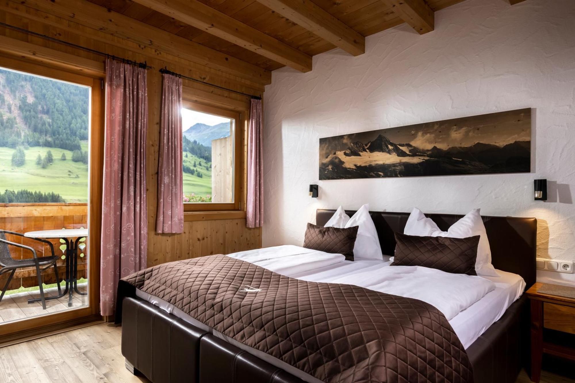 Gamsalm Aparthotel Kals am Grossglockner Bagian luar foto